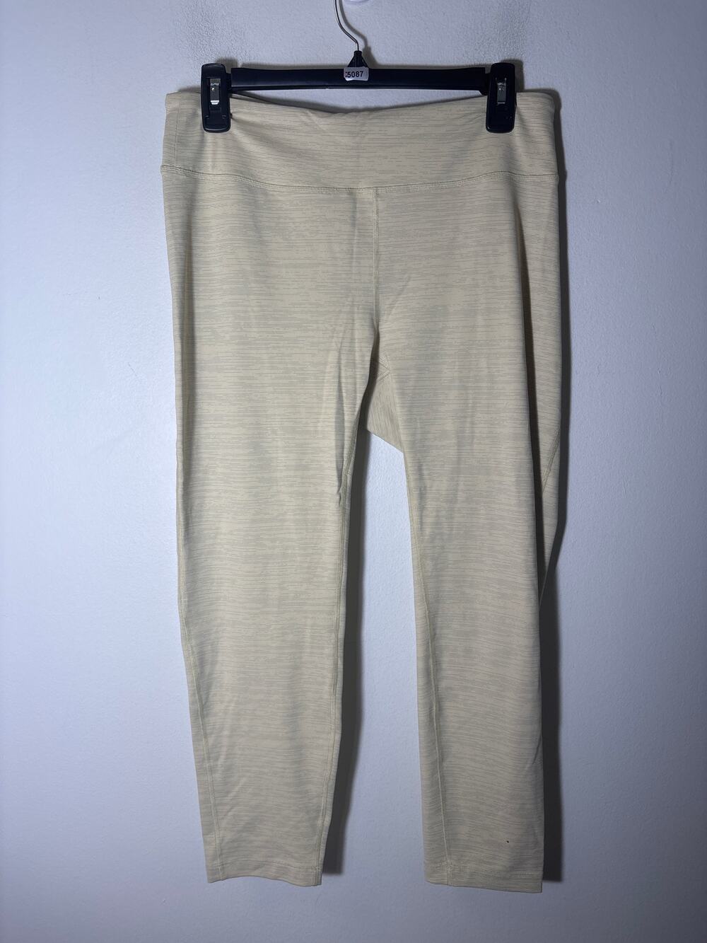 Outdoor Voices Pale Yellow Capri Ankle Leggings Sz XL